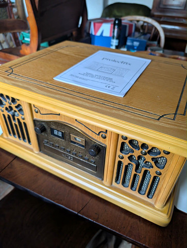 Prolectrix record player - record,