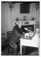 Photo:F. Lowden,writing 1