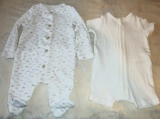 Mamas & Papas Sleepsuit Babygrow & Romper  up to 1 Months new