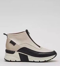 Rieker Hi Top Trainer. Off