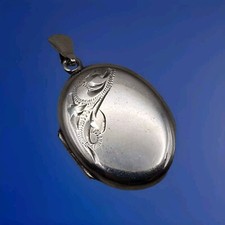 Vintage Sterling Silver Pretty