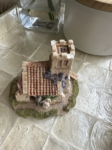 Lilliput lane wedding belles
