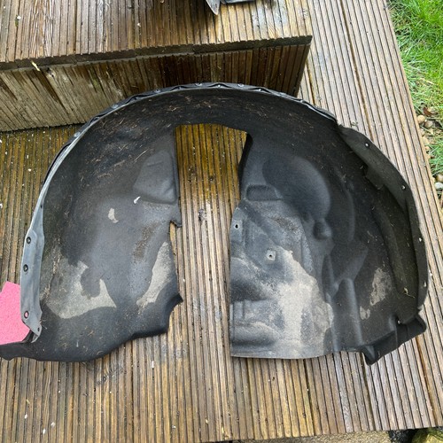 Volvo inner wheel arch liner - volvo,