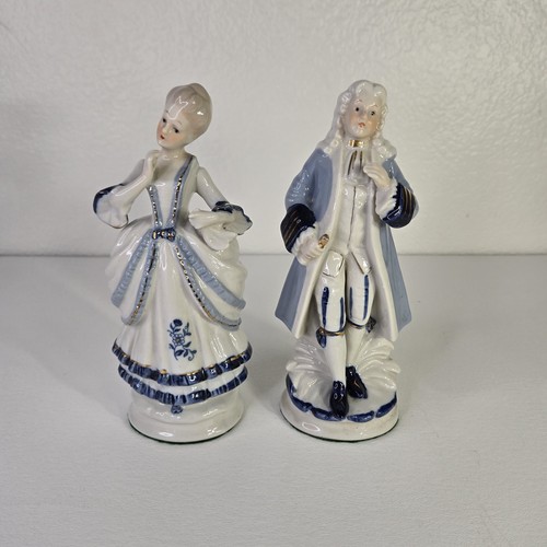 Vtg blue white porcelain - white,