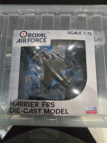 Raf harrier jet model - harrier, 1/72