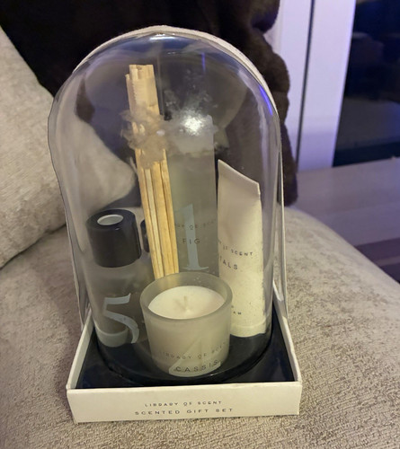 Library scent gift set - of,