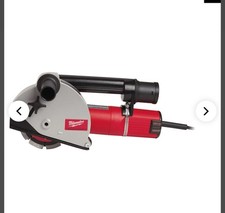 MILWAUKEE WCE30 240V 30MM WALL CHASER  Rrp £829.99 online   