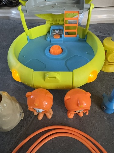 Octonauts launch and - launch,