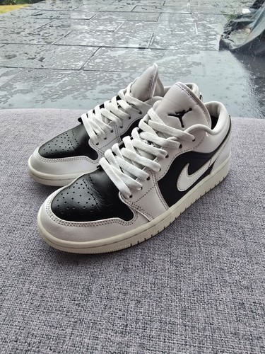 Nike black white air - black,