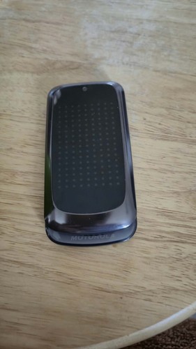 Motorola gleam flip mobile - motorola,