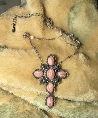 Oval pink rhodochrosite - oval,