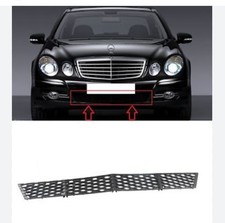 Genuine MERCEDES E-CLASS W211 2007 - 2009 FRONT BUMPER CENTER LOWER GRILLE GRILL