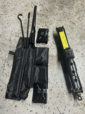 10-16 Land Rover LR4 Emergency