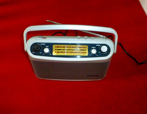 Roberts r9927 radio - roberts,