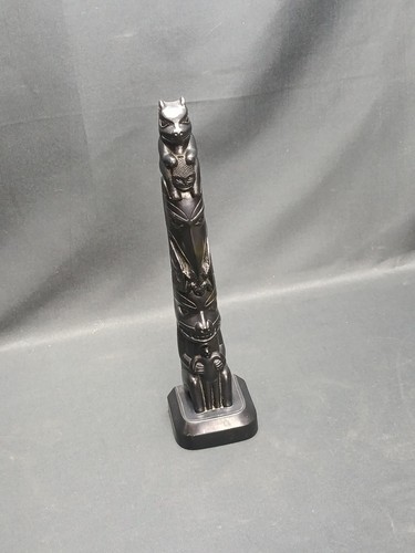 Boma totem style decorative - totem-style,