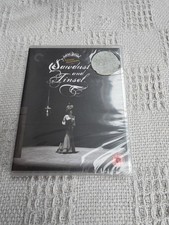 Sawdust and Tinsel - The