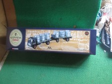 CORGI 24901 LEYLAND BEAVER PLATFORM LORRY & TANKS GUINNESS (1:50 SCALE) BOXED