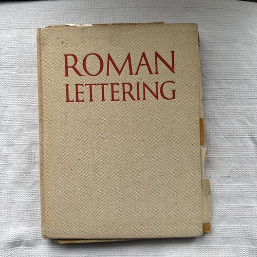 Roman lettering trajan - roman,