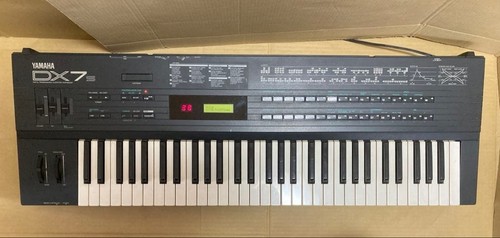Yamaha dx7s key - 61-key, digital