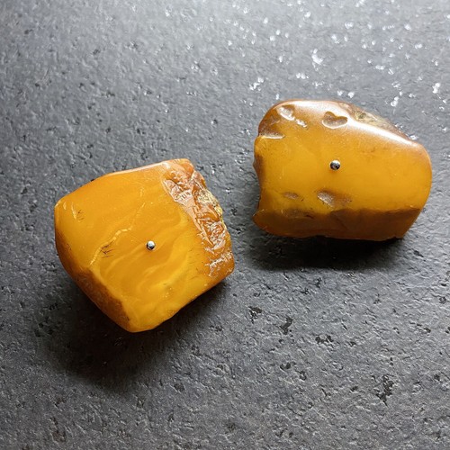 Outstanding vintage amber - outstanding,