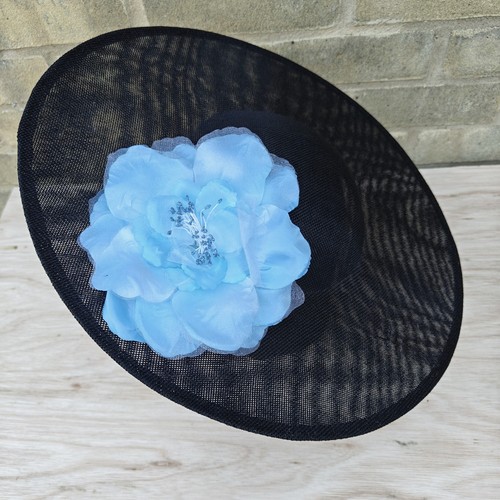 Black turquoise flower - black,