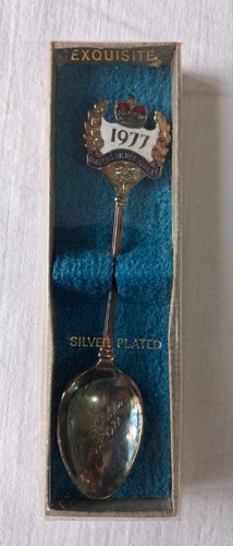1977 queen elizabeth silver - 1977, ii