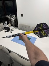 Super Fab Giant Dart! Luke the