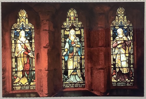 Luss parish church stained - church,