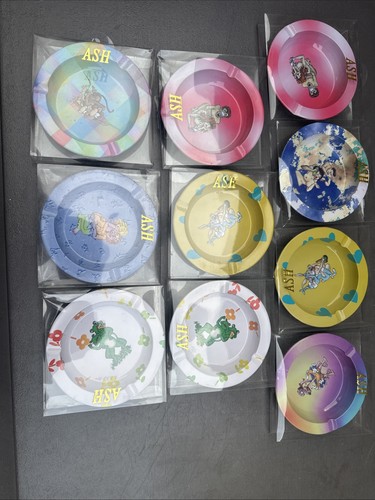 Job lot saucy - 10, ashtrays