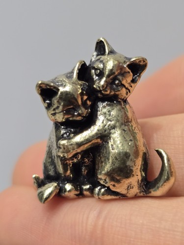 Solid brass cat - solid,