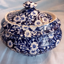 Vintage CALICO Royal Crownford  Blue & White - LIDDED Oval Bowl - Beautiful 