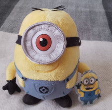 MINIONS STUART 10" OFFICIAL UNIVERSAL DESPICABLE ME SOFT TOY PLUSH NEW