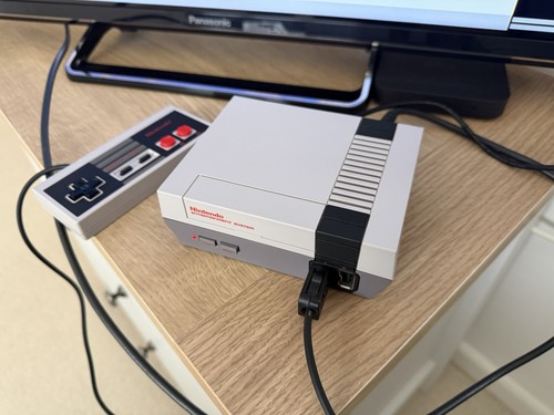 Official nintendo nes mini - nes,