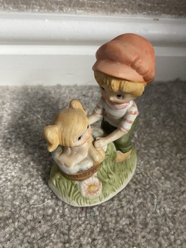 Vintage capodimonte figurine - vintage,