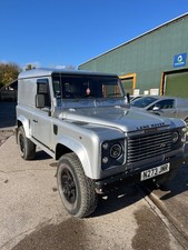 Land Rover Defender 90 300 tdi