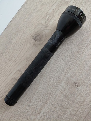 Maglight torch cell used - c,