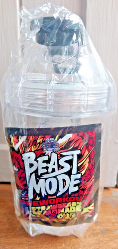 Claw nutrition gym shaker - shaker, with