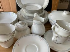 ROYAL DOULTON CARNATION + STUNNING + CHOOSE YOUR PIECE!