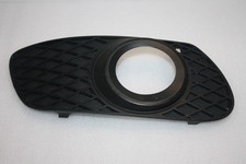 GENUINE MERCEDES ML W164 FRONT BUMPER RIGHT SIDE GRILL A1648851023