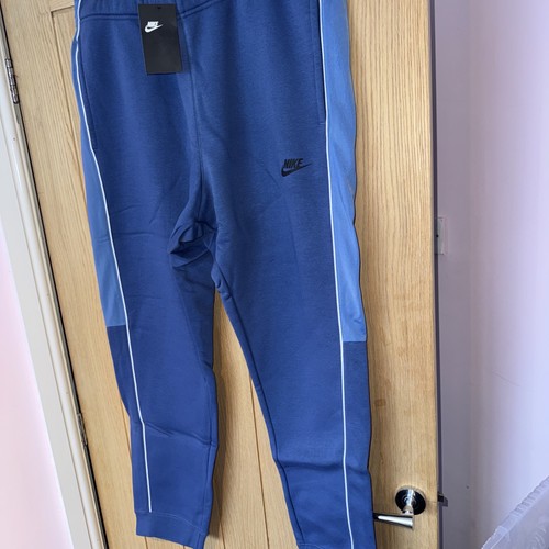Bnwt mens nike hybrid joggers - mens,
