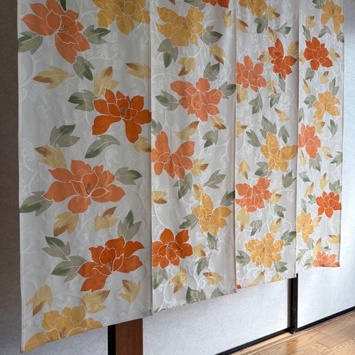 Noren curtaroom divider floral - divider,