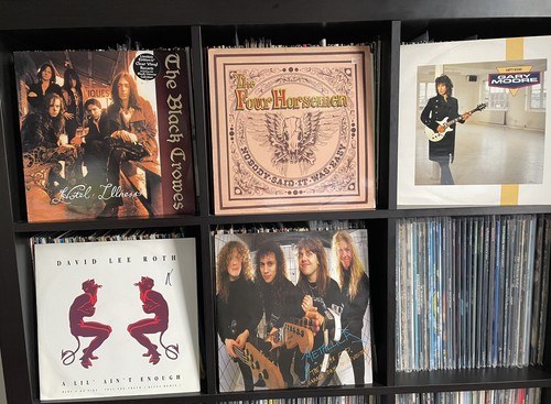Vinyl records inch singles - vinyl,