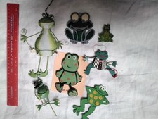 Fun frog ornaments - bunch of seven fairly flat froggies