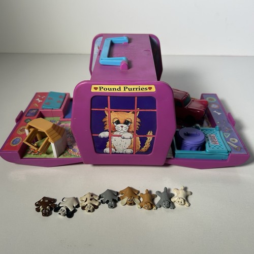 Vintage 1995 pound puppies - 1995,