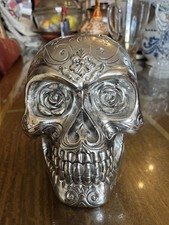 Large Silver Day of the Dead Floral Design Skull Halloween Decoration. 