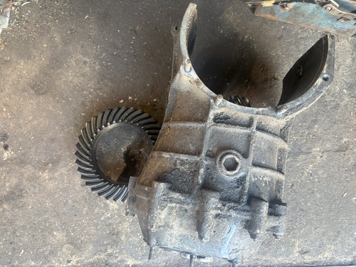 Swing straight axle - axle, gearbox