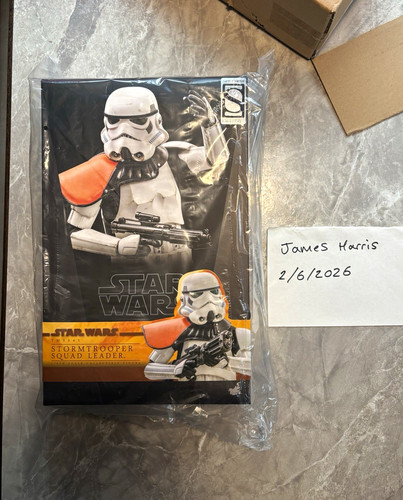 Hot toys star - toys, wars