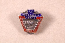 Vintage National Union of Railway Men Silver Enamelled 30 Year Service Badge