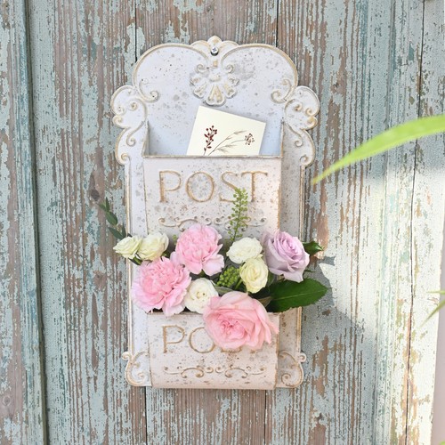 Rustic metal wall - rustic, planter