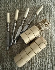 ANTIQUE / VINTAGE - ETUI -MANICURE SET - CHARMING OWL DESIGN TOWIT TWOO
